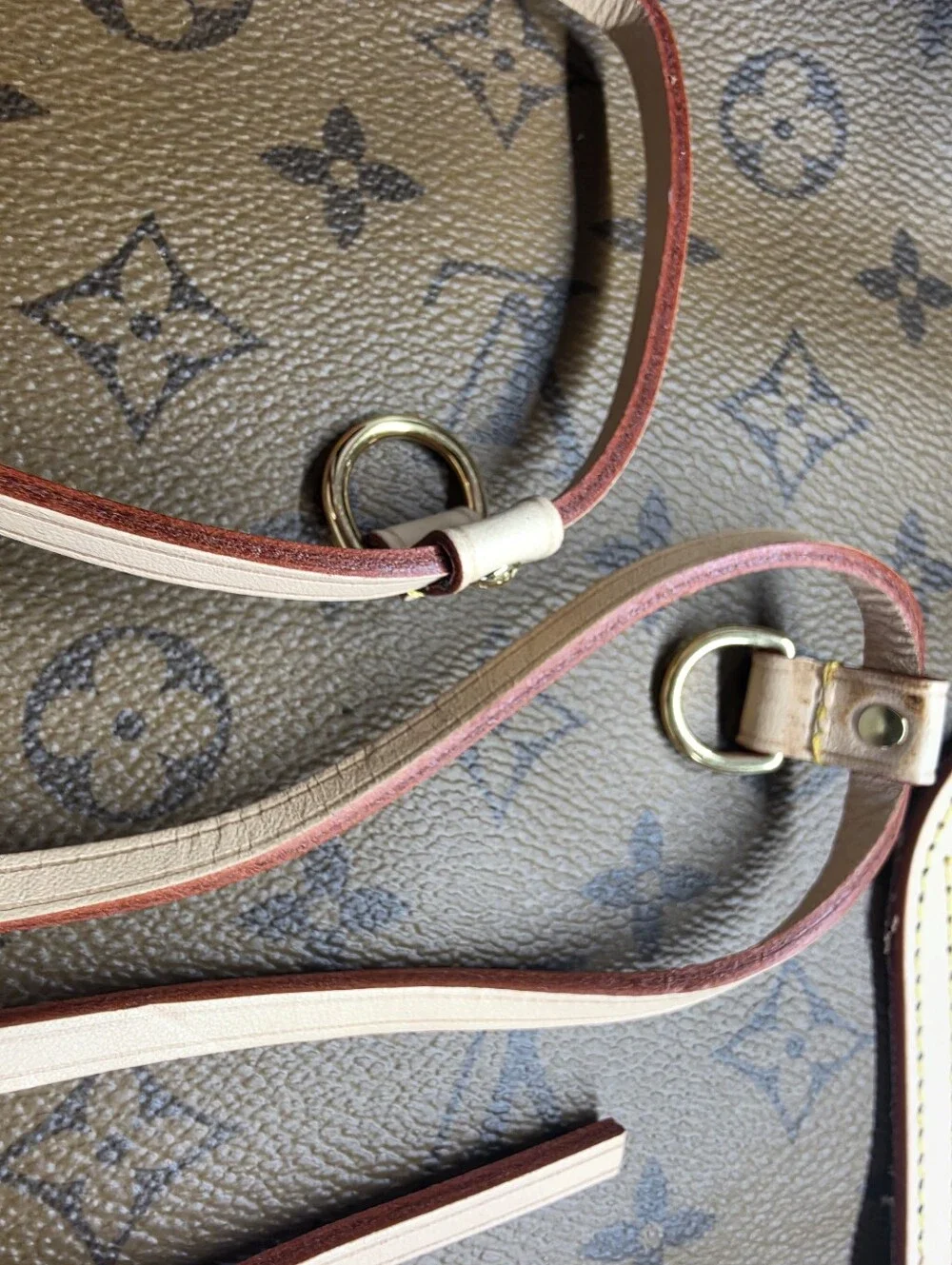 Louis Vuitton Luxury Leather Bag Straps and Side Laces - Cream with Red Edge